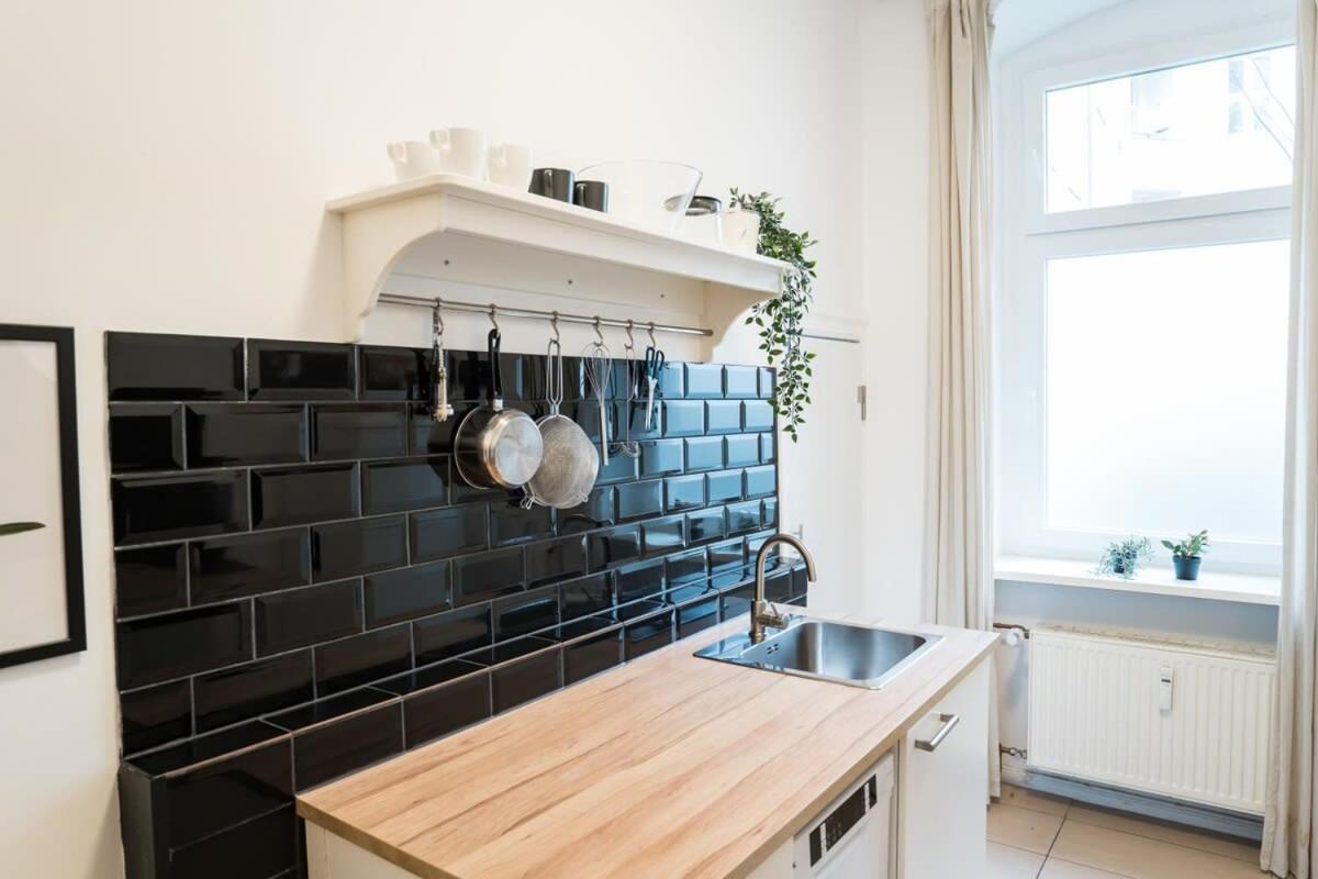Great Apartment In Berlin Neukoelln Exterior photo